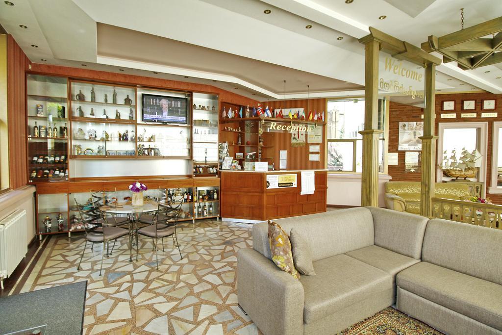 Irmeni Hotel Tbilisi Zewnętrze zdjęcie