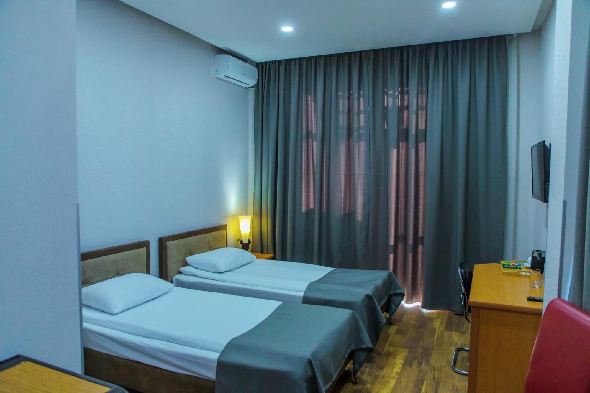 Irmeni Hotel Tbilisi Zewnętrze zdjęcie